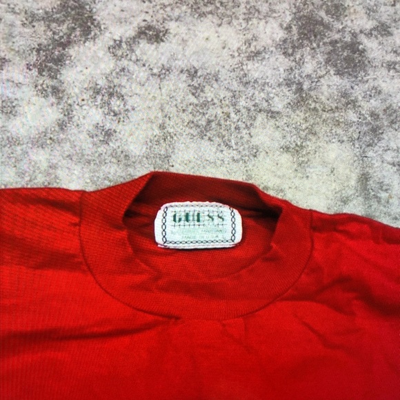 Guess Vibrant Red Short Sleeve Tee - Picture 3 of 3